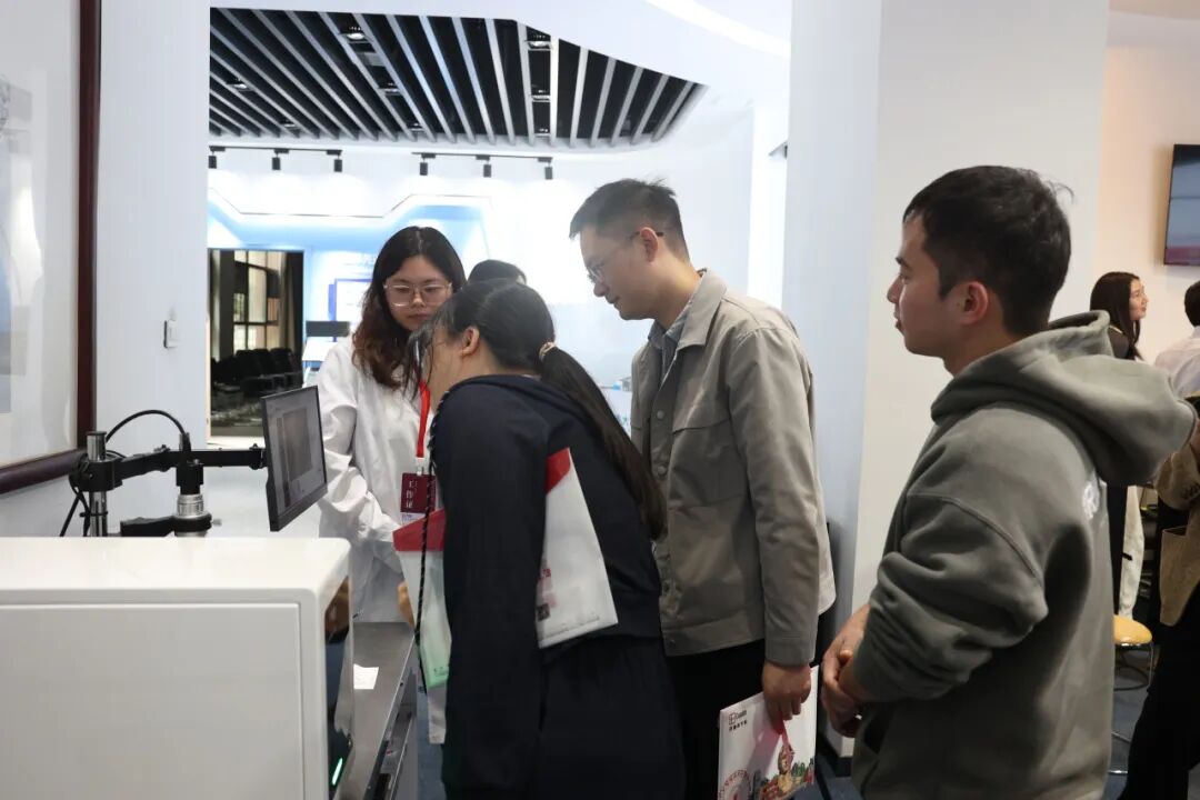 【ued官网体育动态】ued官网体育冻干显微镜技术交流会圆满落幕